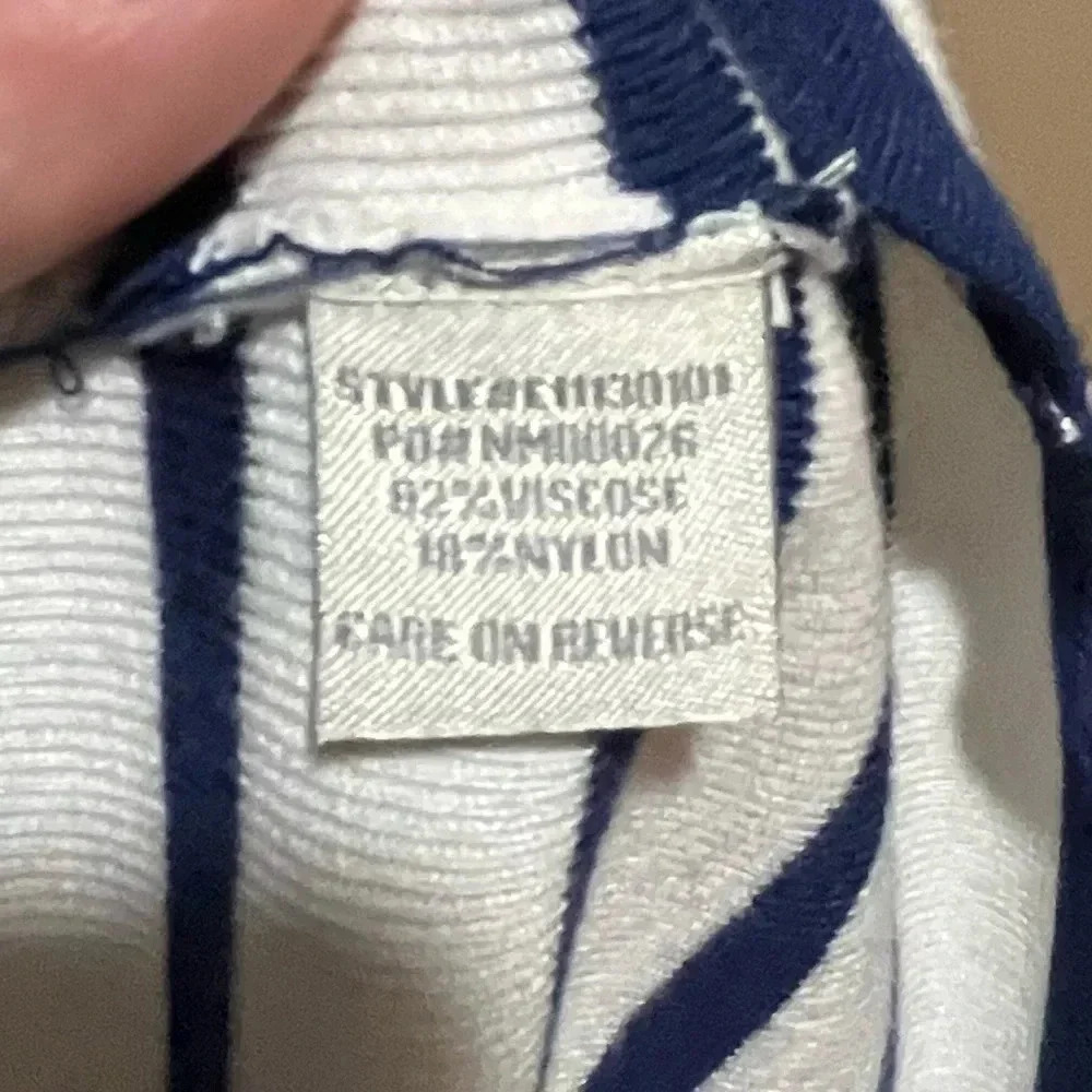 Neiman Marcus blue and white striped blazer - large - Picture 7 of 13
